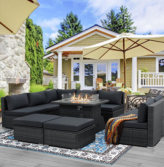 How to arrange furniture for your backyard garden?