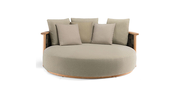 Outdoor Daybed