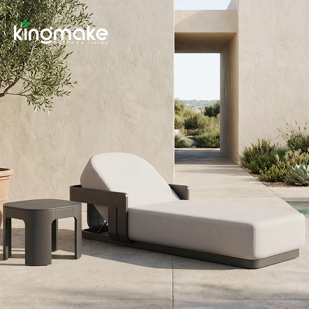 Outdoor Recliners: Elevating Commercial & Hospitality Spaces