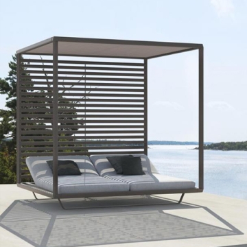 Outdoor Daybed