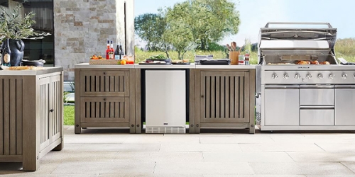 Outdoor Kitchens