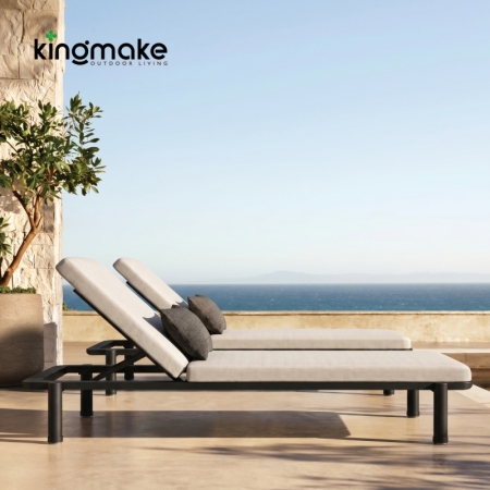 Aluminum KD Design Sun Lounger For Poolside