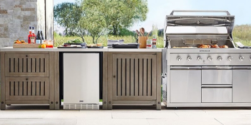Outdoor Kitchens