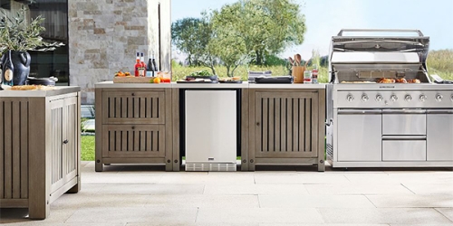 Outdoor Kitchens