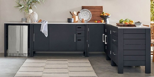 Outdoor Kitchens