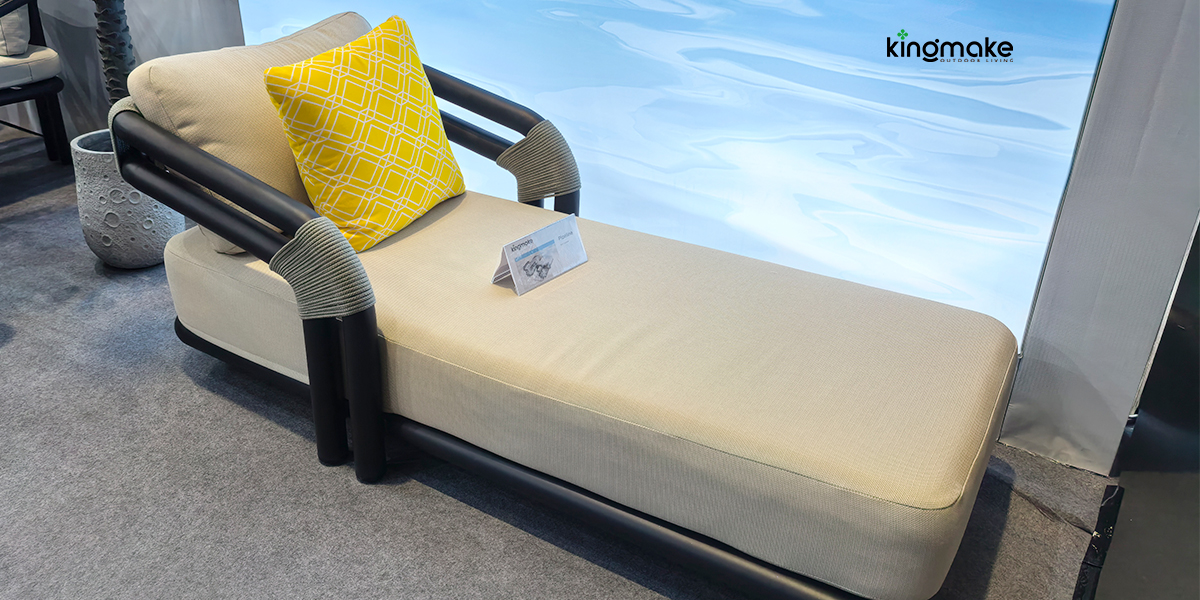 sunbrella-outdoor-cushion-for-sun-lounger